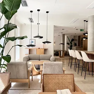 4* Otel Adelante Boutique